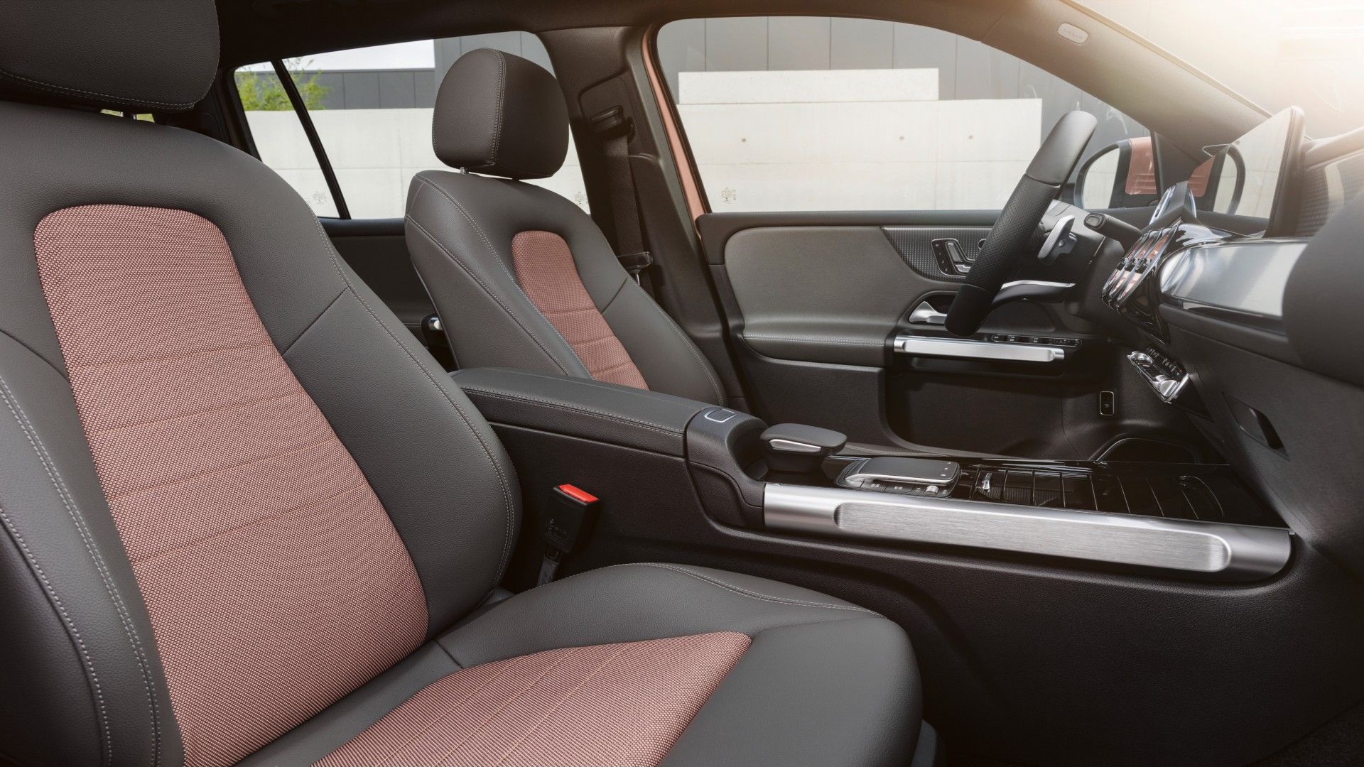 Mercedes-Benz EQB Interior 