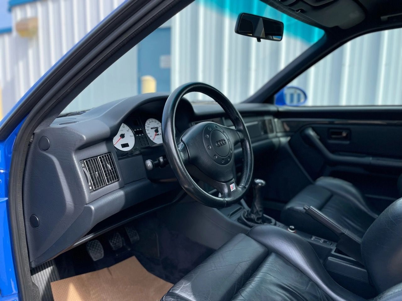 Interior do Audi RS2 Avant 