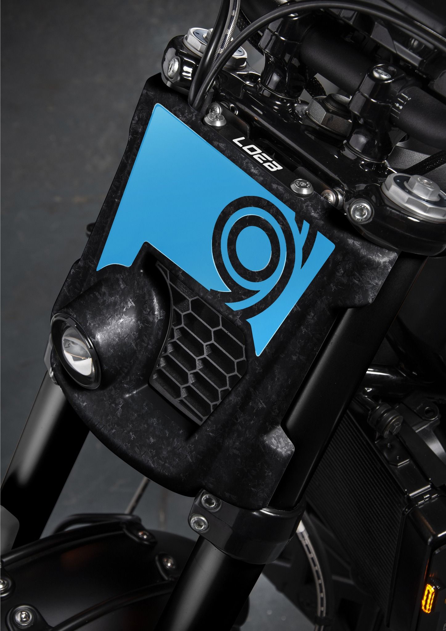 Mercusuar India FTR Loeb