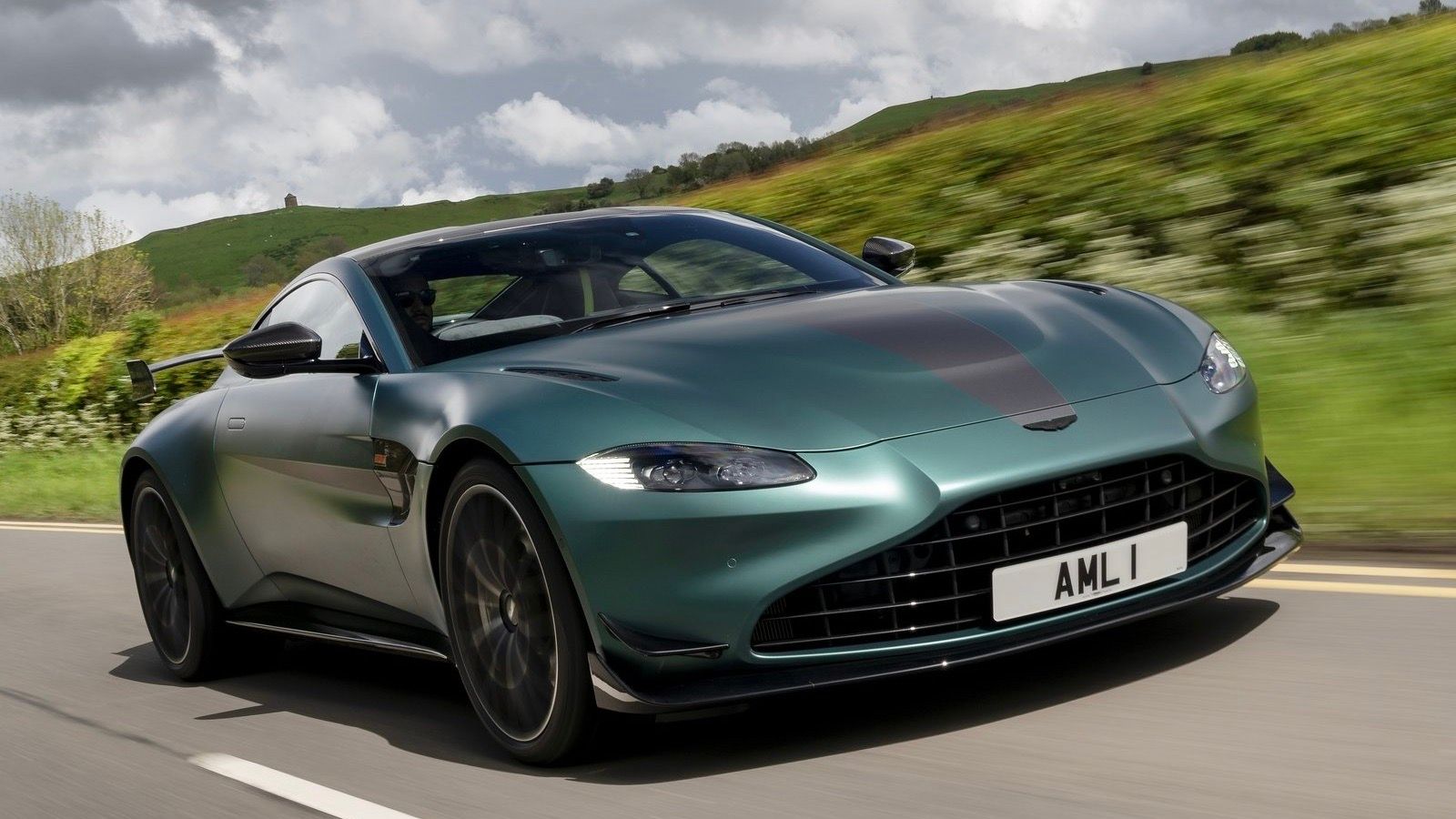 Aston_Martin-Vantage_F1_Edition-2021