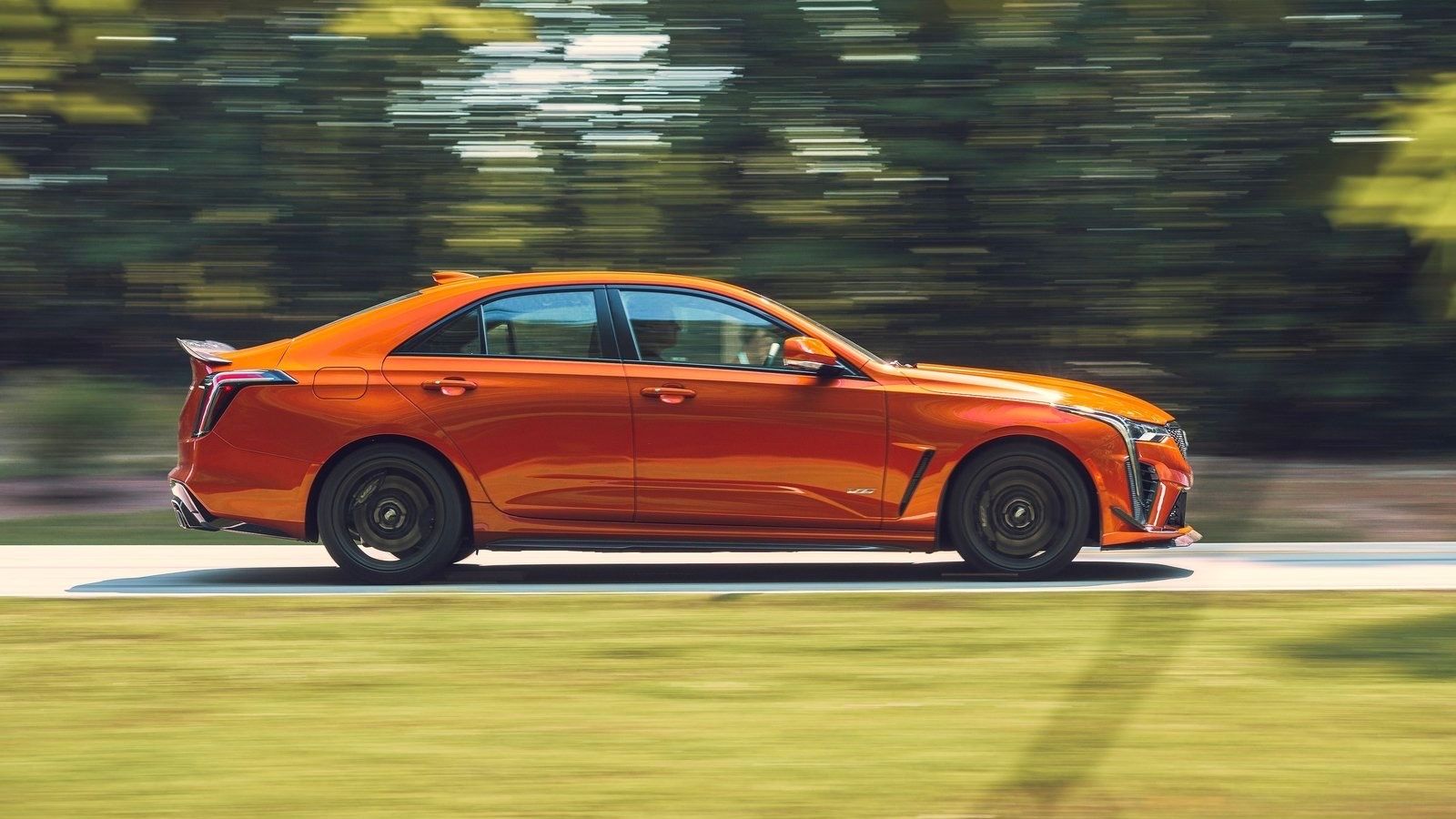 Cadillac-CT4-V_Blackwing-2022