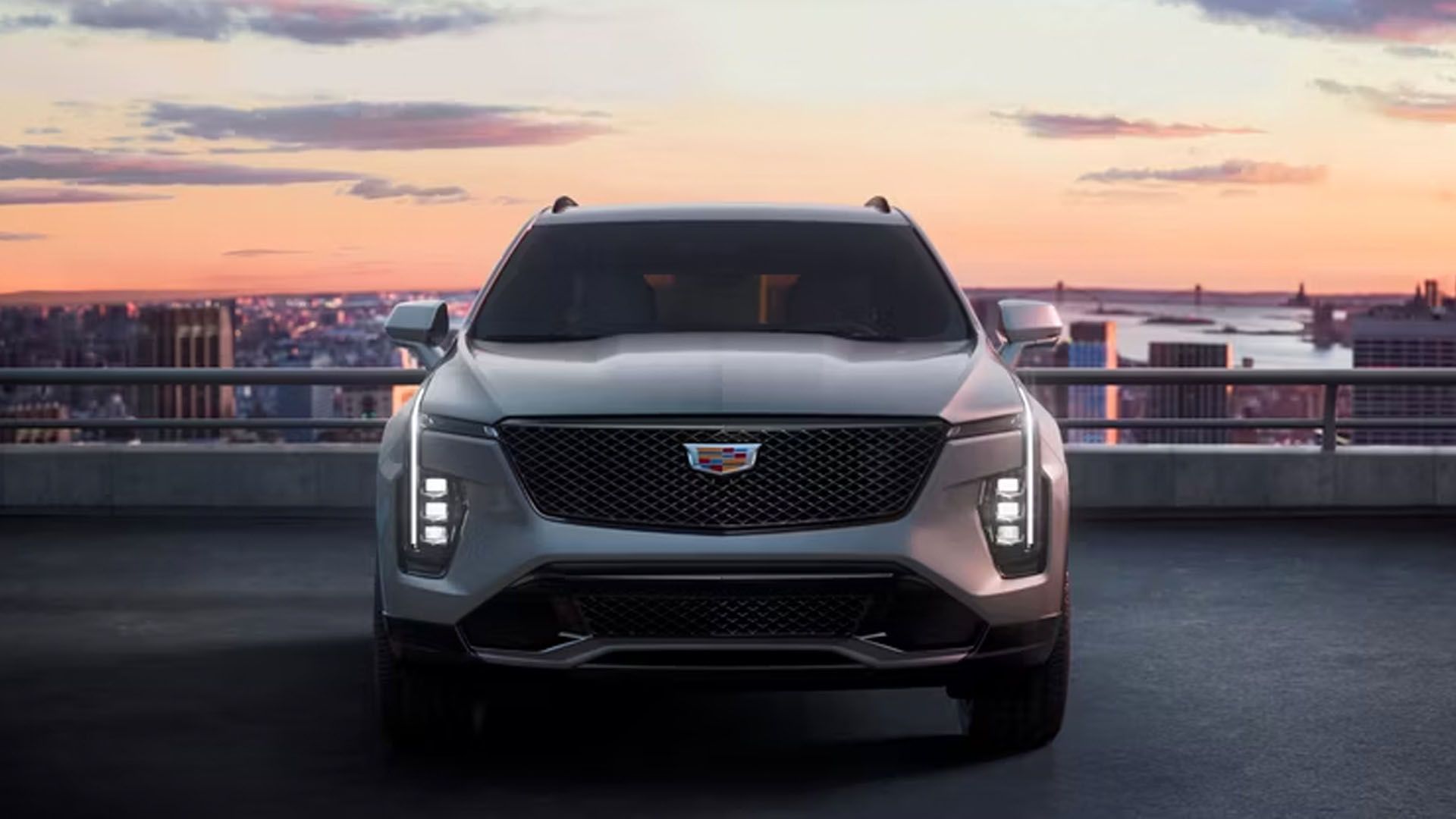 10 Things That Push The 2024 Cadillac XT4 To New Levels Of Luxury