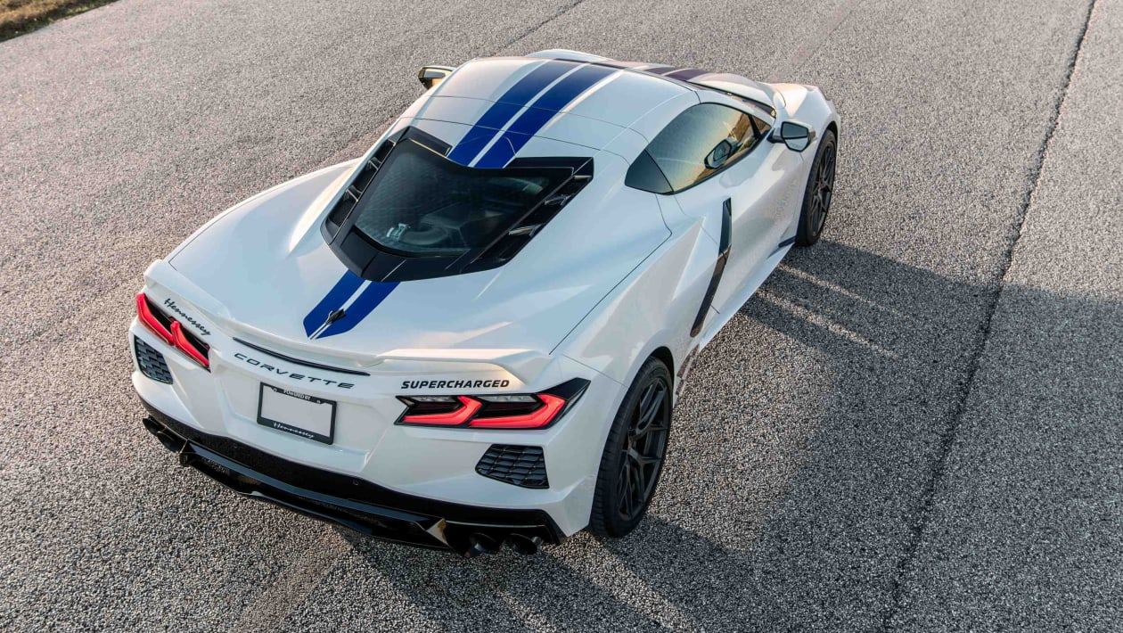 Uma vista de cima do Hennessey Corvette H700