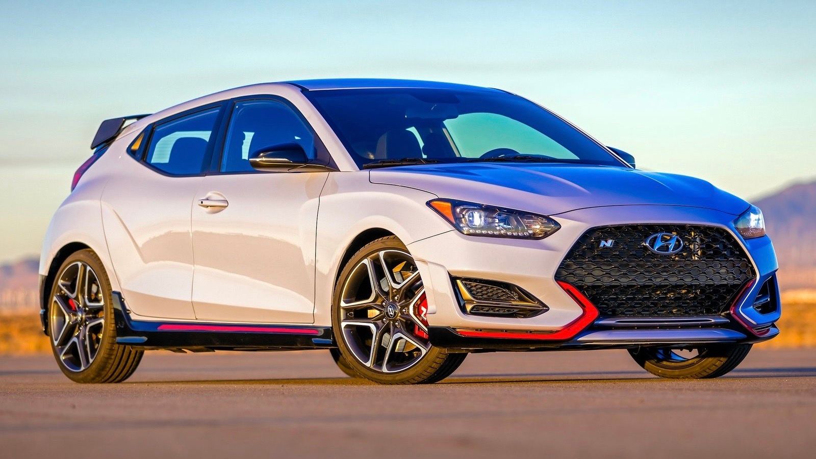 Hyundai-Veloster_N-2019