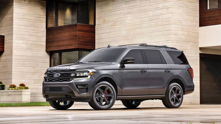 Gray 2022 Ford Expedition Stealth Edition 