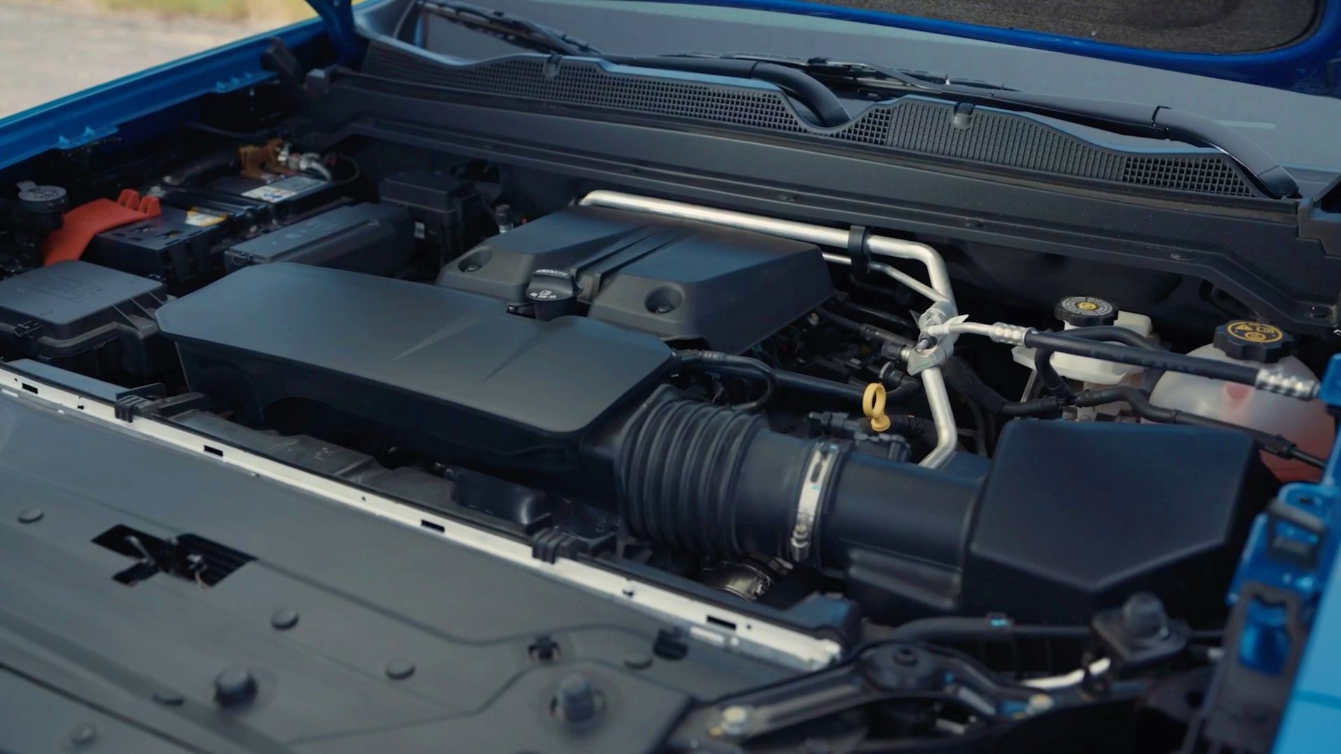 2023 Chevrolet Colorado ZR2 engine