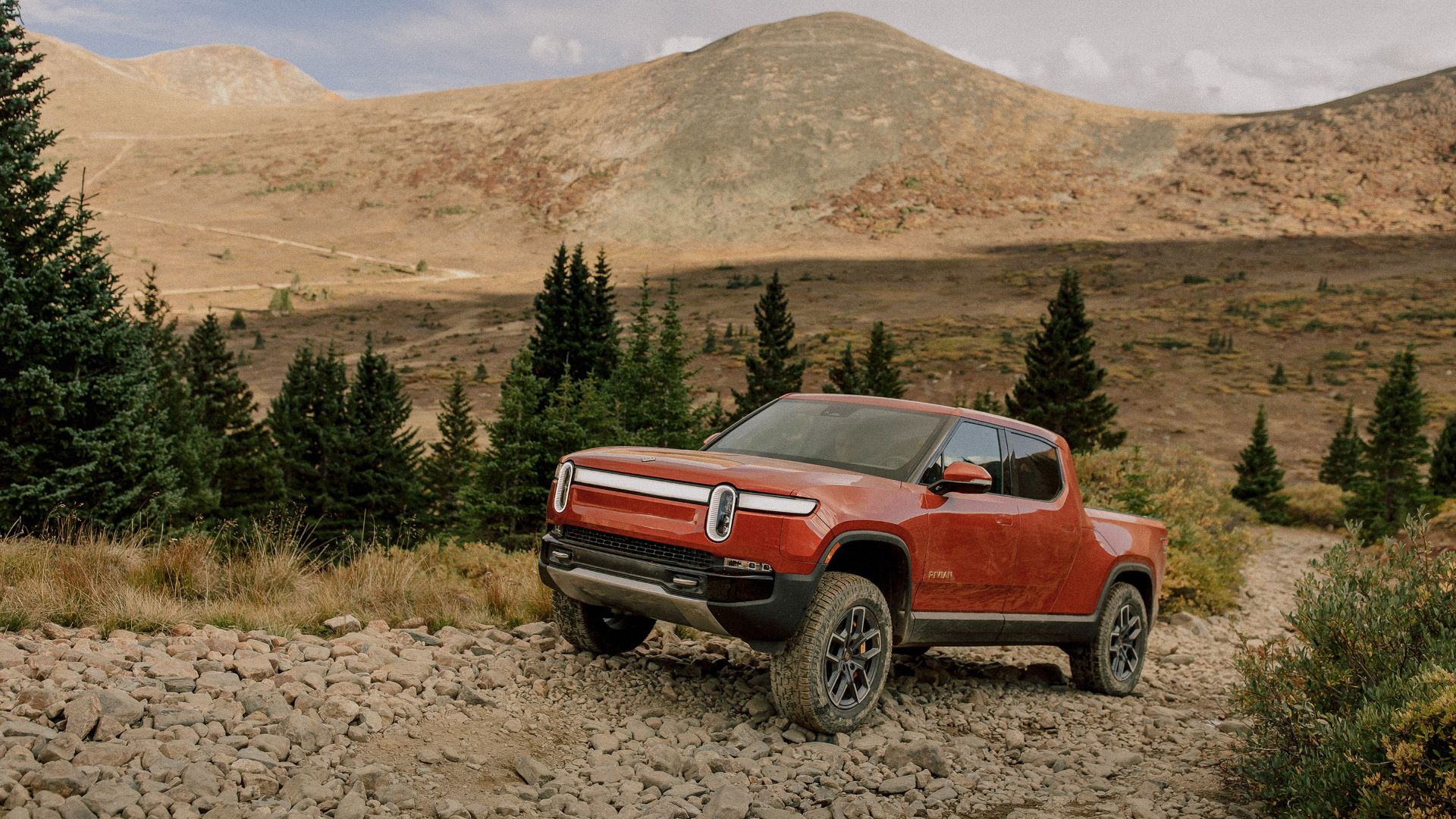 Vue de trois quarts avant d'un Rivian R1T