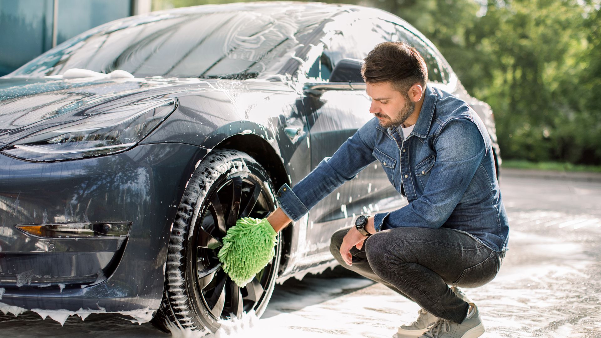 tesla model 3 cleaning