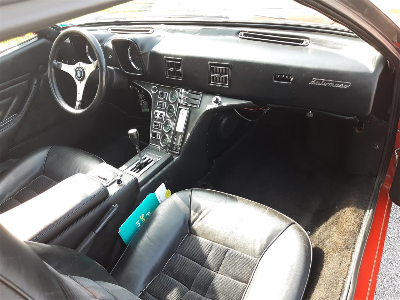 Interior do De Tomaso Pantera GTS 1972