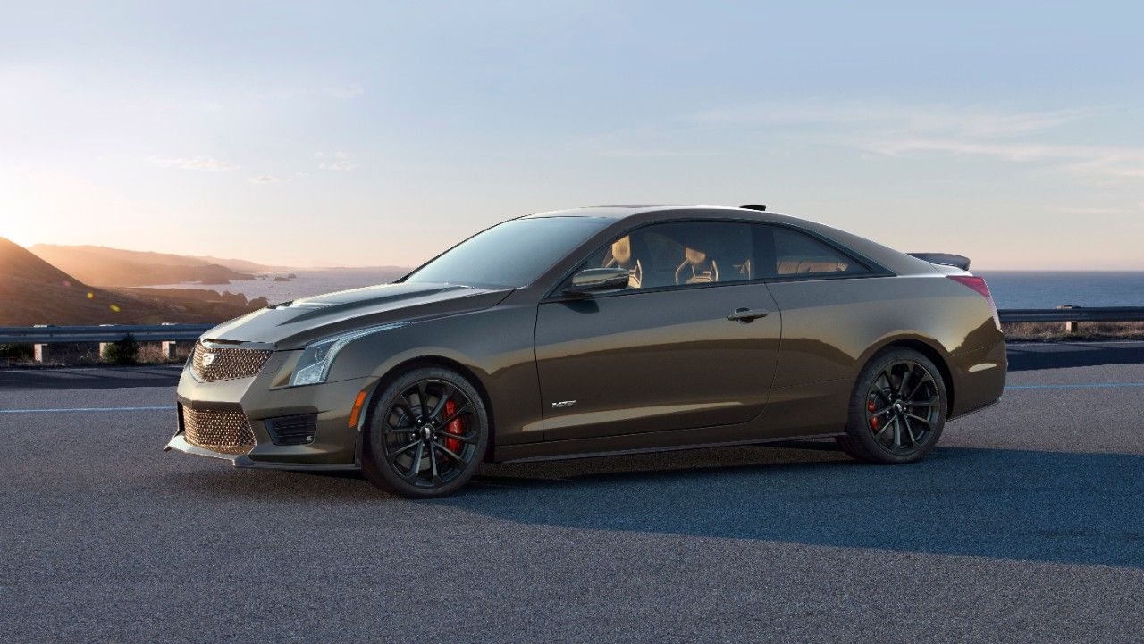 2019 Cadillac ATS-V Pedestal Edition estacionado