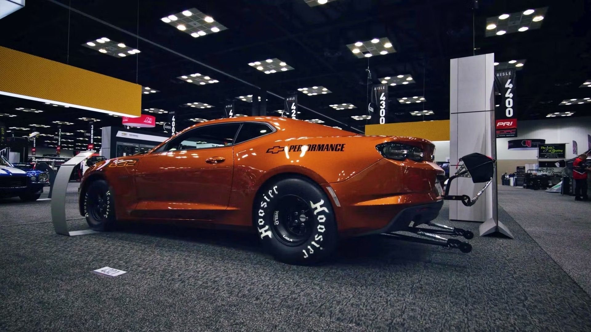 Oranye 2023 Chevrolet COPO Camaro