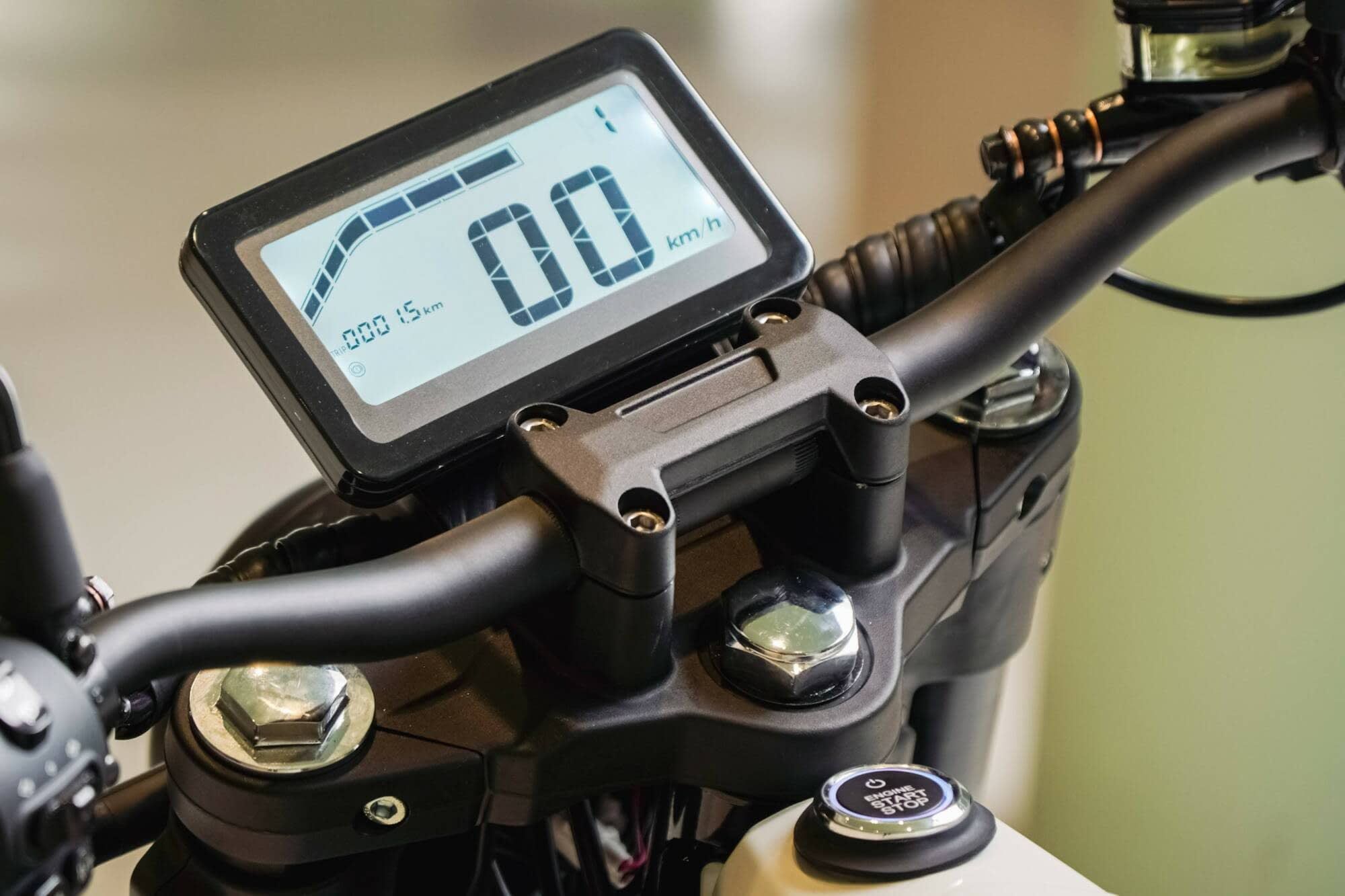 Sepeda motor listrik Leonart Rigger 2023 4