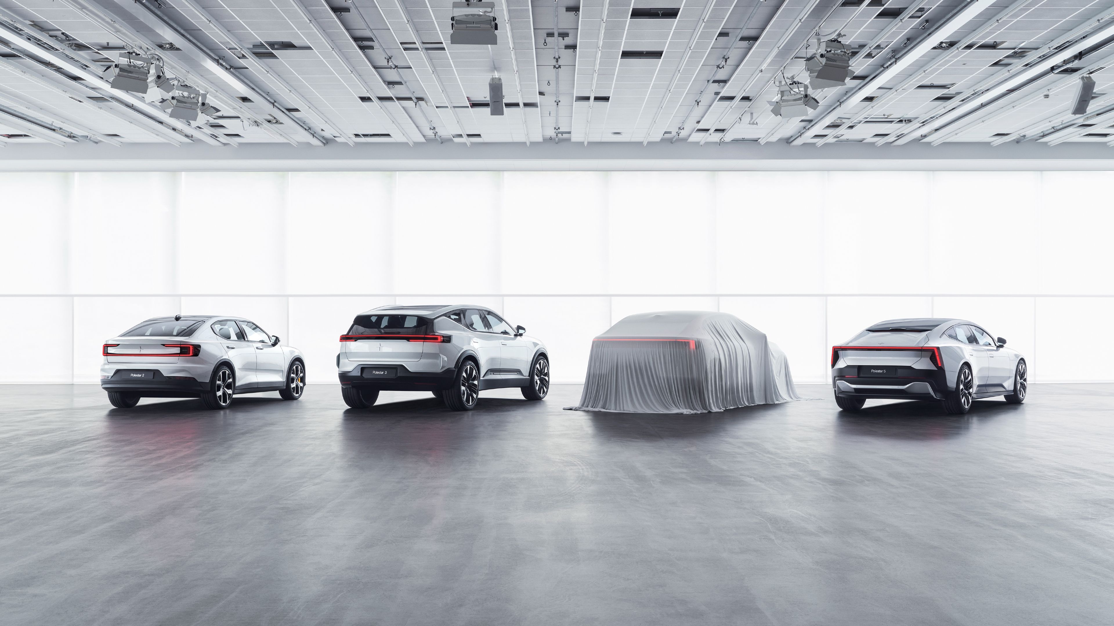 Rangkaian lengkap produk Polestar