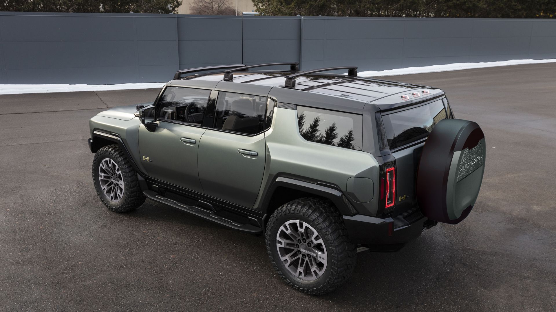 Hummer ev deals suv top speed