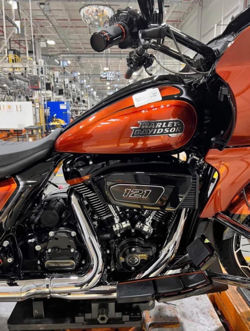 Harley-Davidson 121ci memata-matai