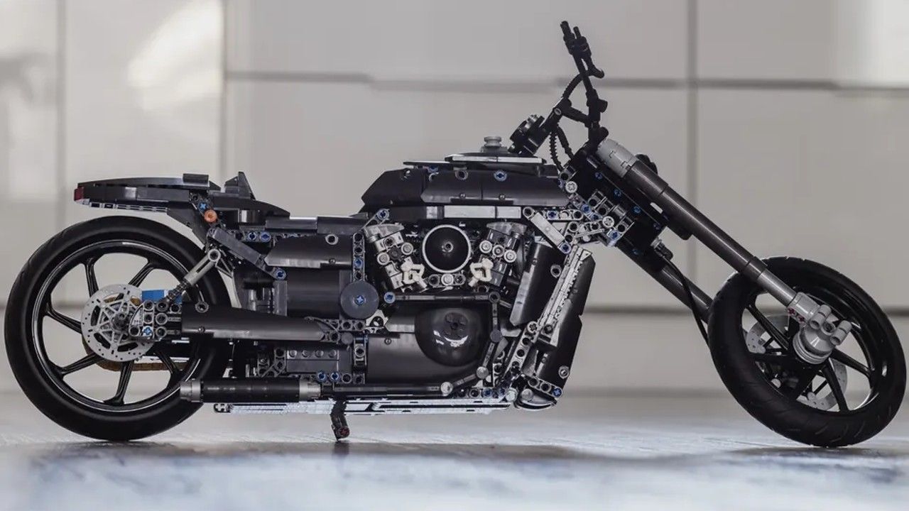 Harley-Davidson V-Rod LEGO 1