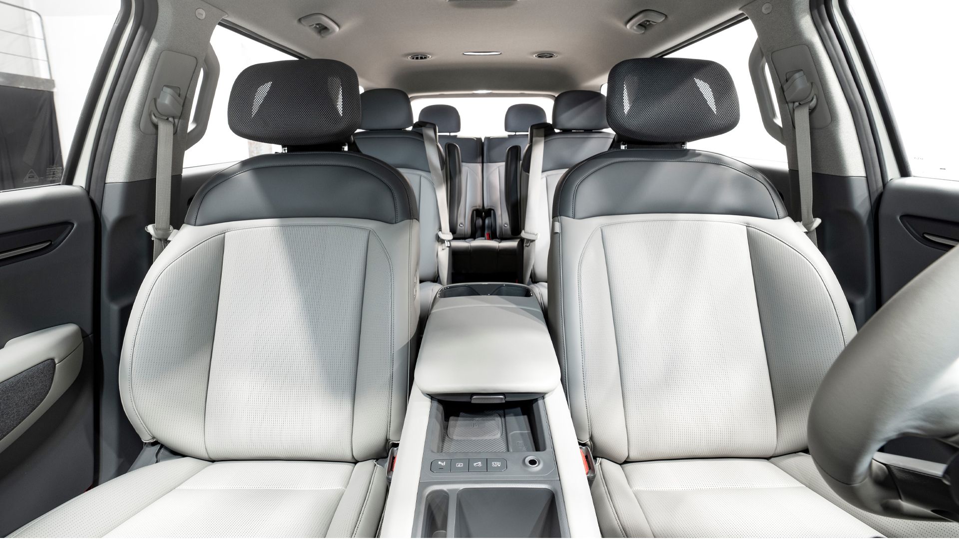 10 SUVs With The Most Spacious Third Row