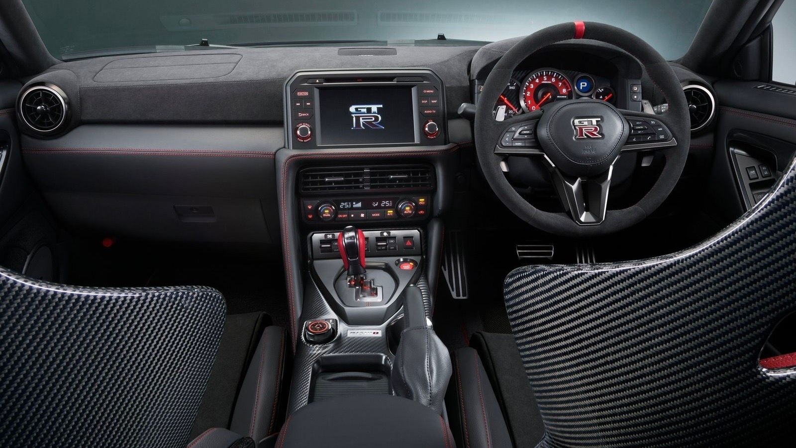 Interior Nissan GT-R Nismo 2024