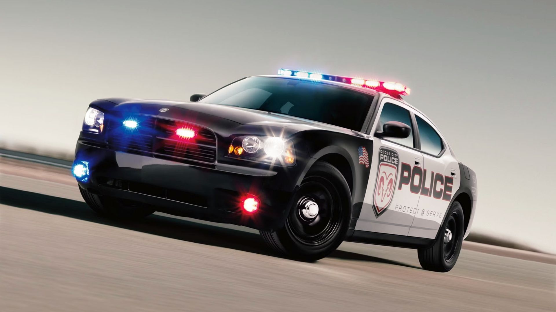 Edisi Polisi Dodge Charger 2008