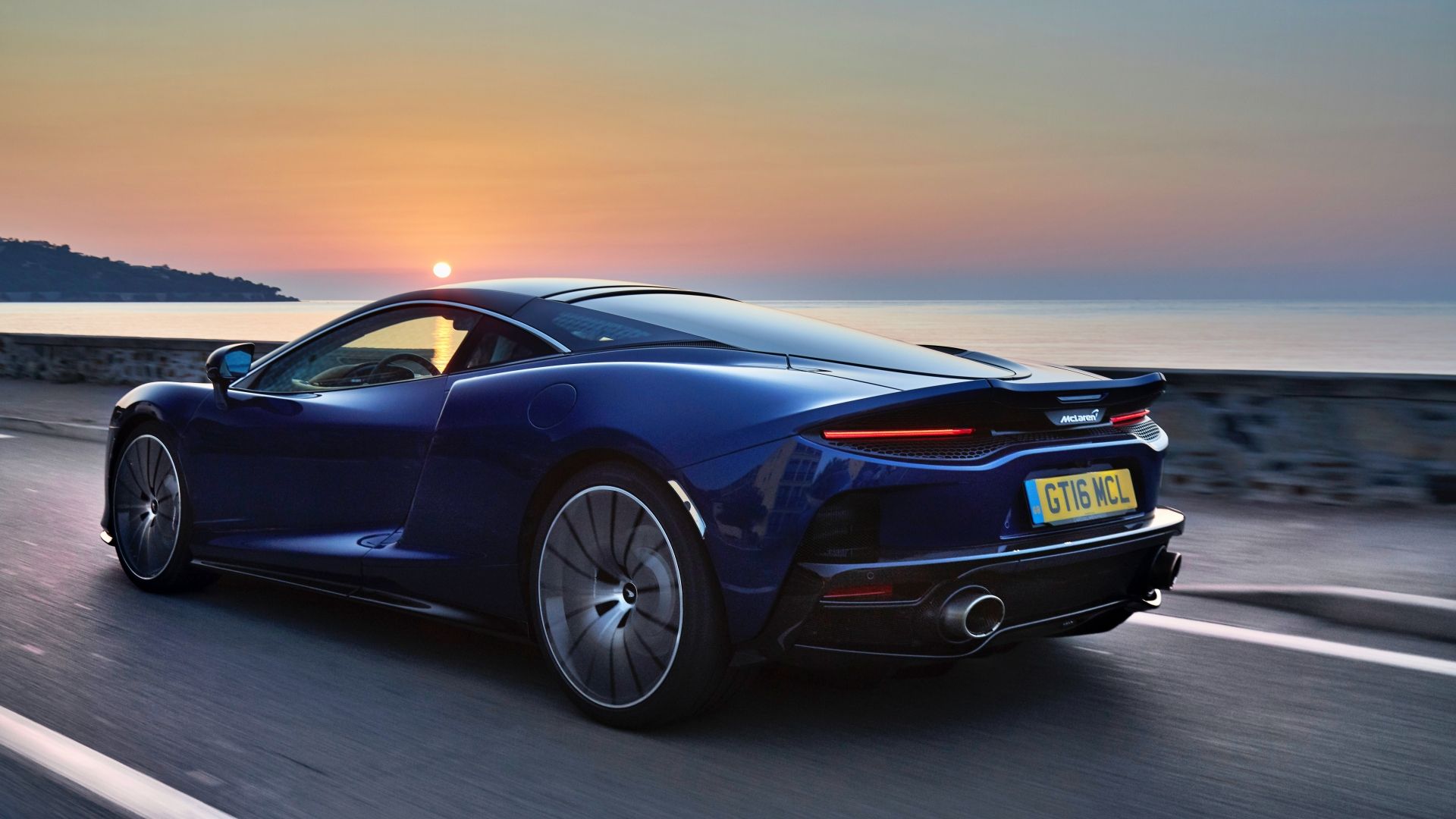 resize_Large-11492-McLarenGTGlobalTestDrive-NamakaBlue