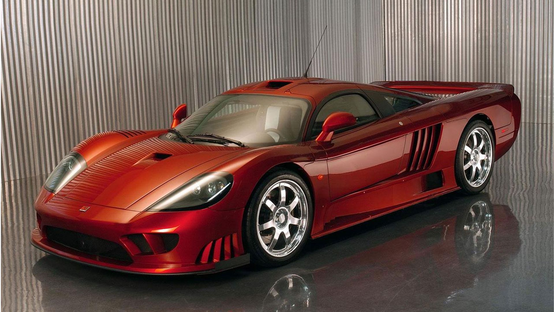 A parked Saleen S7 Twin-Turbo