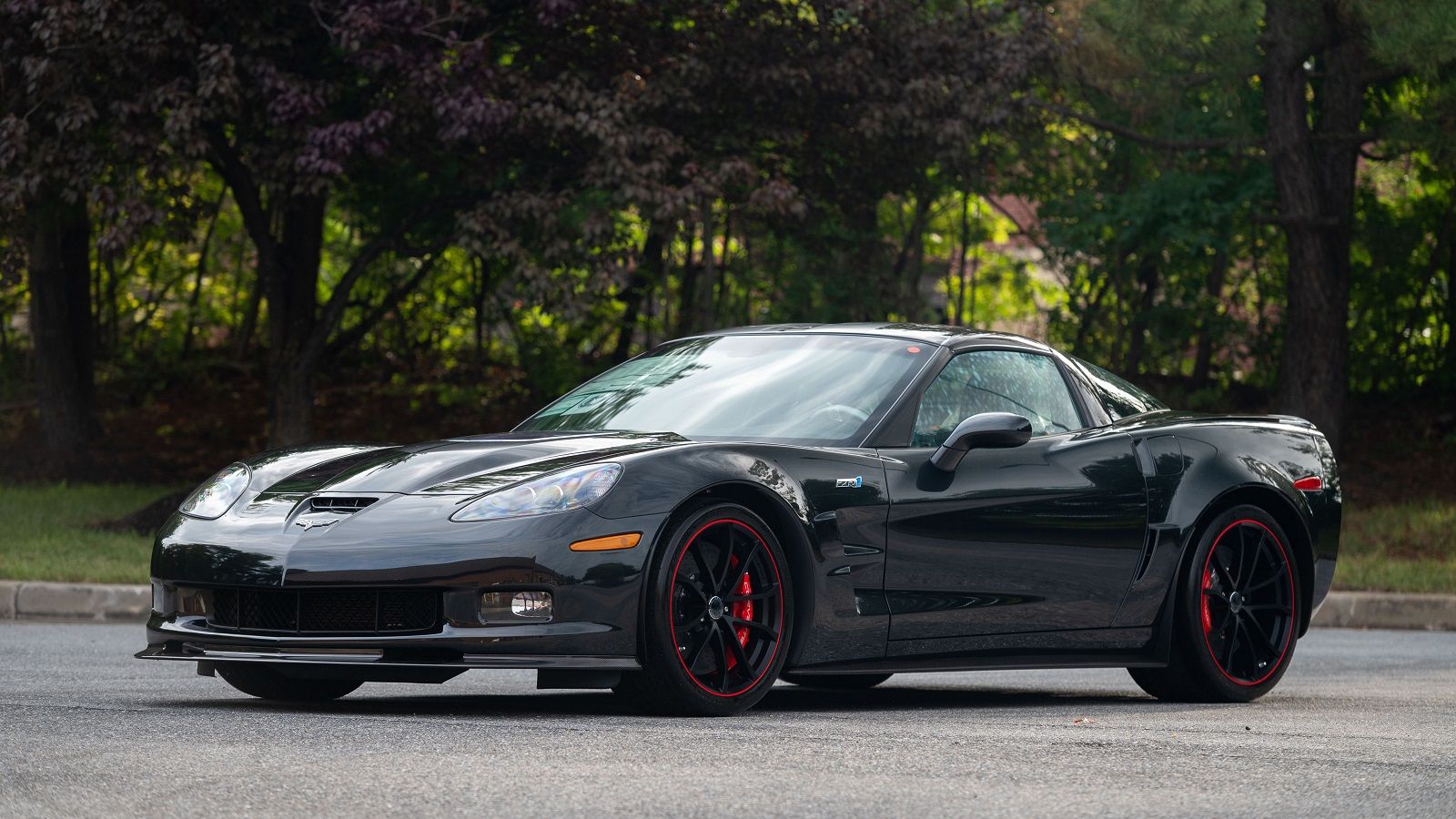 Here's Why You Should Buy A Chevrolet C6 Corvette ZR1 Over A 2023 ...