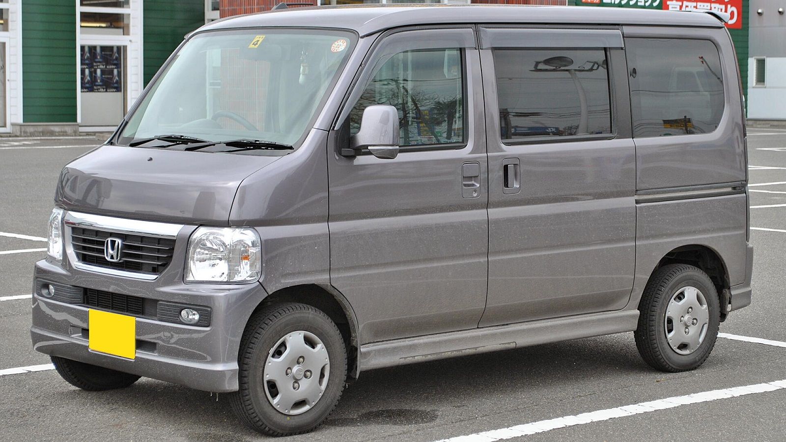 A parked 2015 Honda Vamos