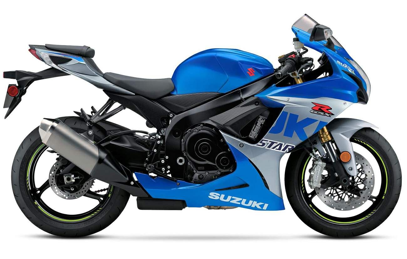 Suzuki GSX-R750 studio image