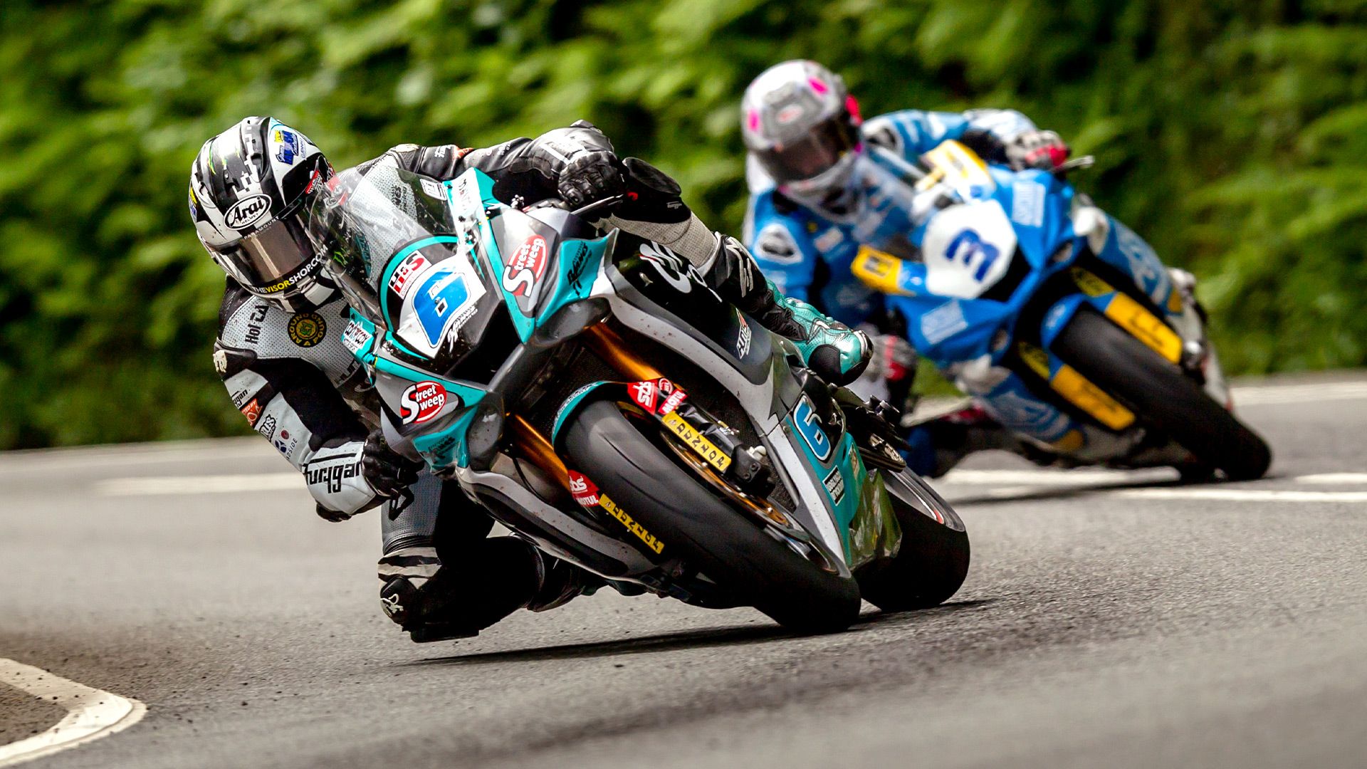 Why The Isle Of Man TT Race Is Better Than MotoGP