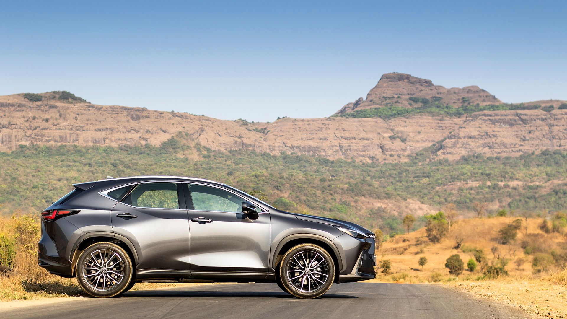 10 Reasons Why The Lexus NX Hybrid Is The Best Hybrid SUV