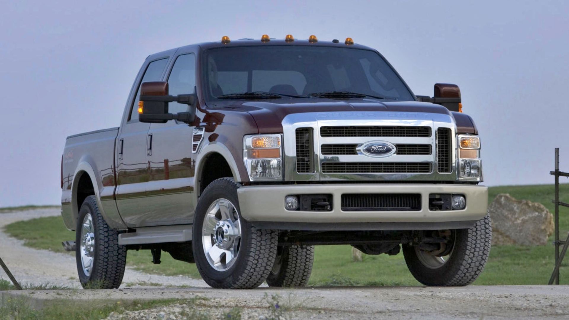 Wine Red 2009 Ford F-1250 Super Duty