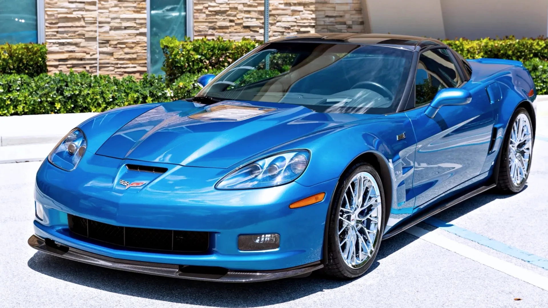 Here's Why You Should Buy A Chevrolet C6 Corvette ZR1 Over A 2023 ...