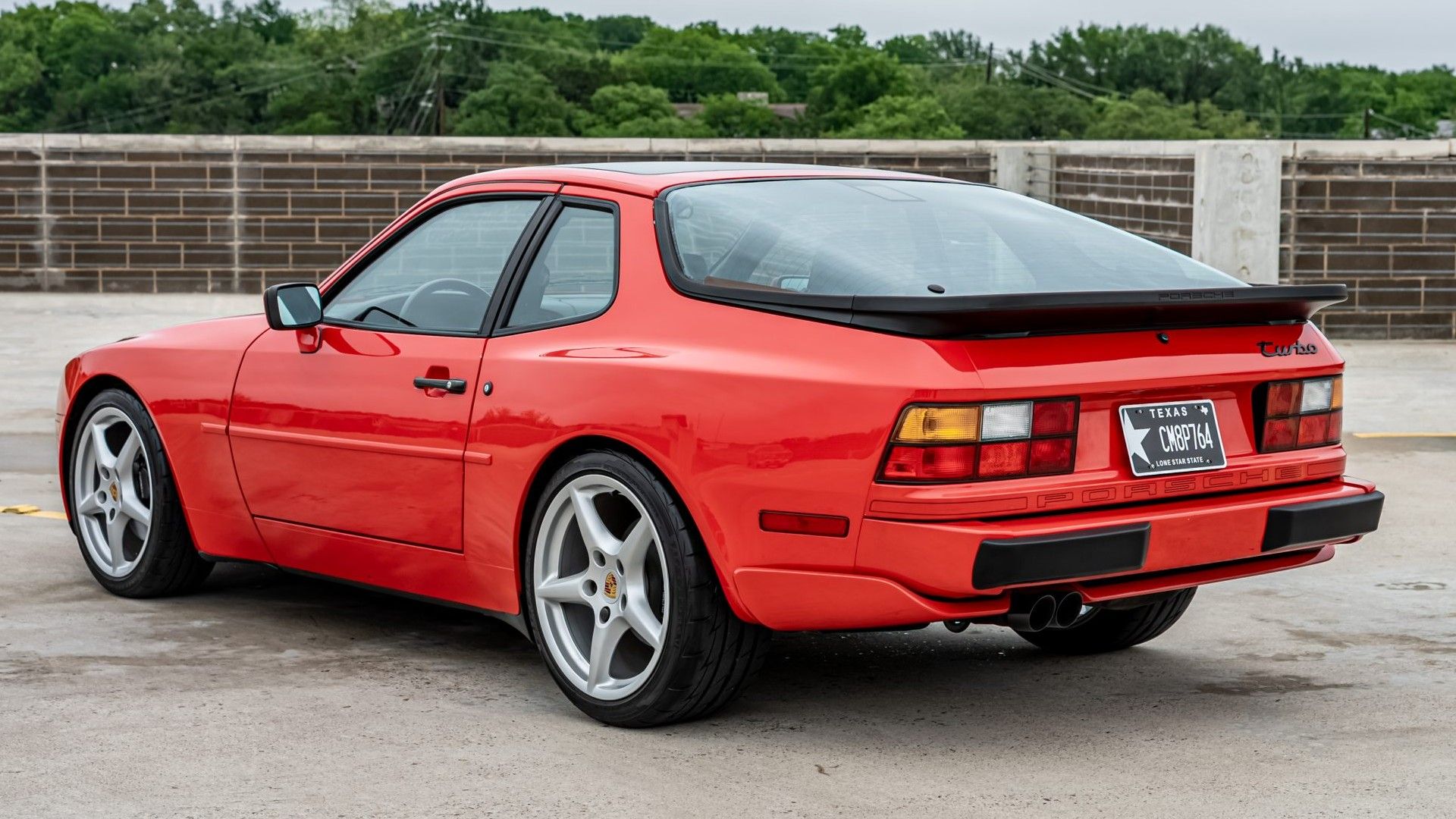 1987 Porsche 944:  Performance, Style, And Surprising Value - b1q1hpa
