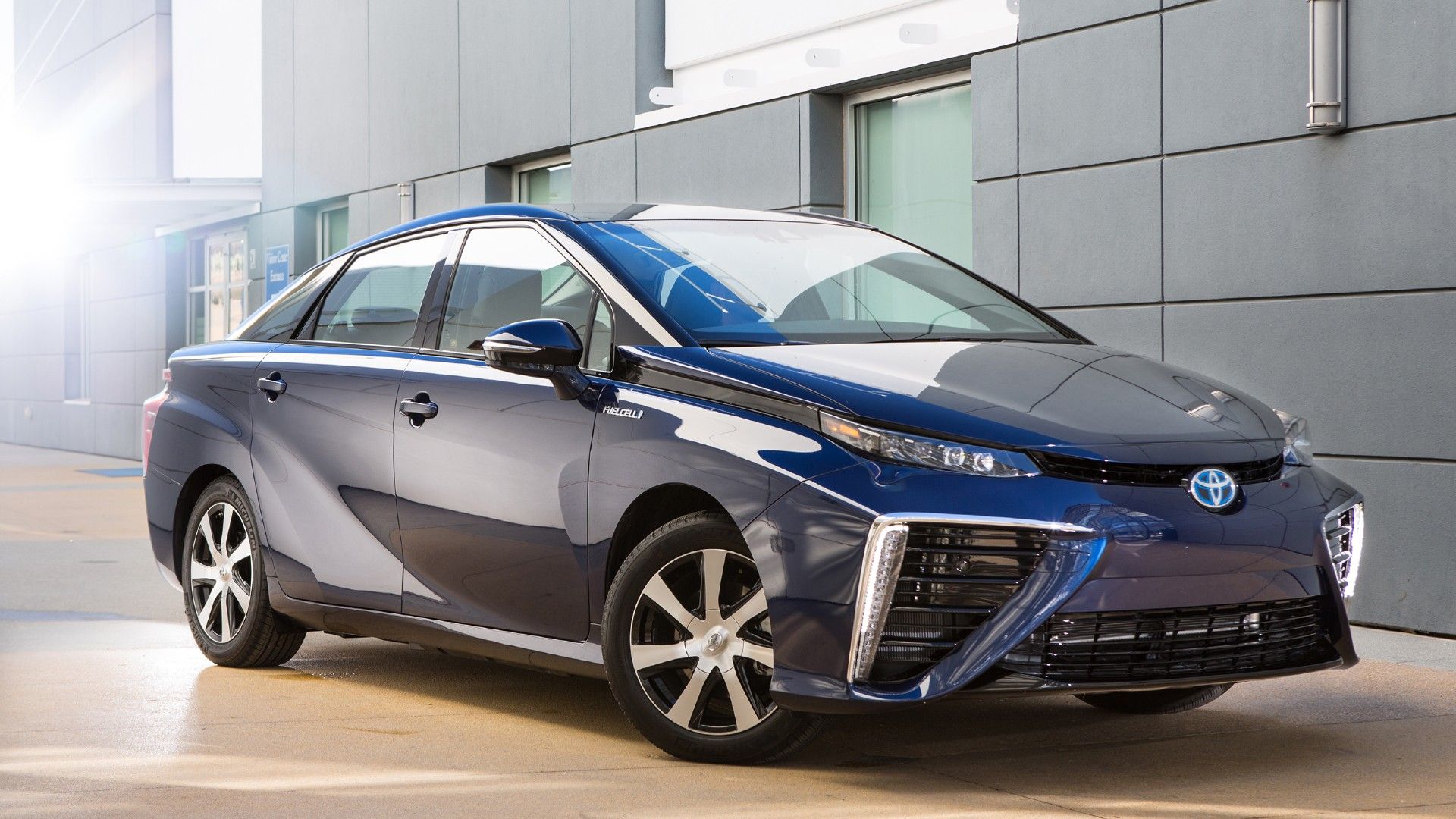 Toyota Mirai Fuel Cell Sedan Azul 2016