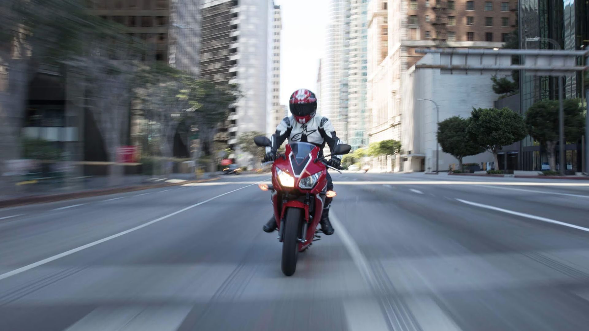 2022-cbr300r
