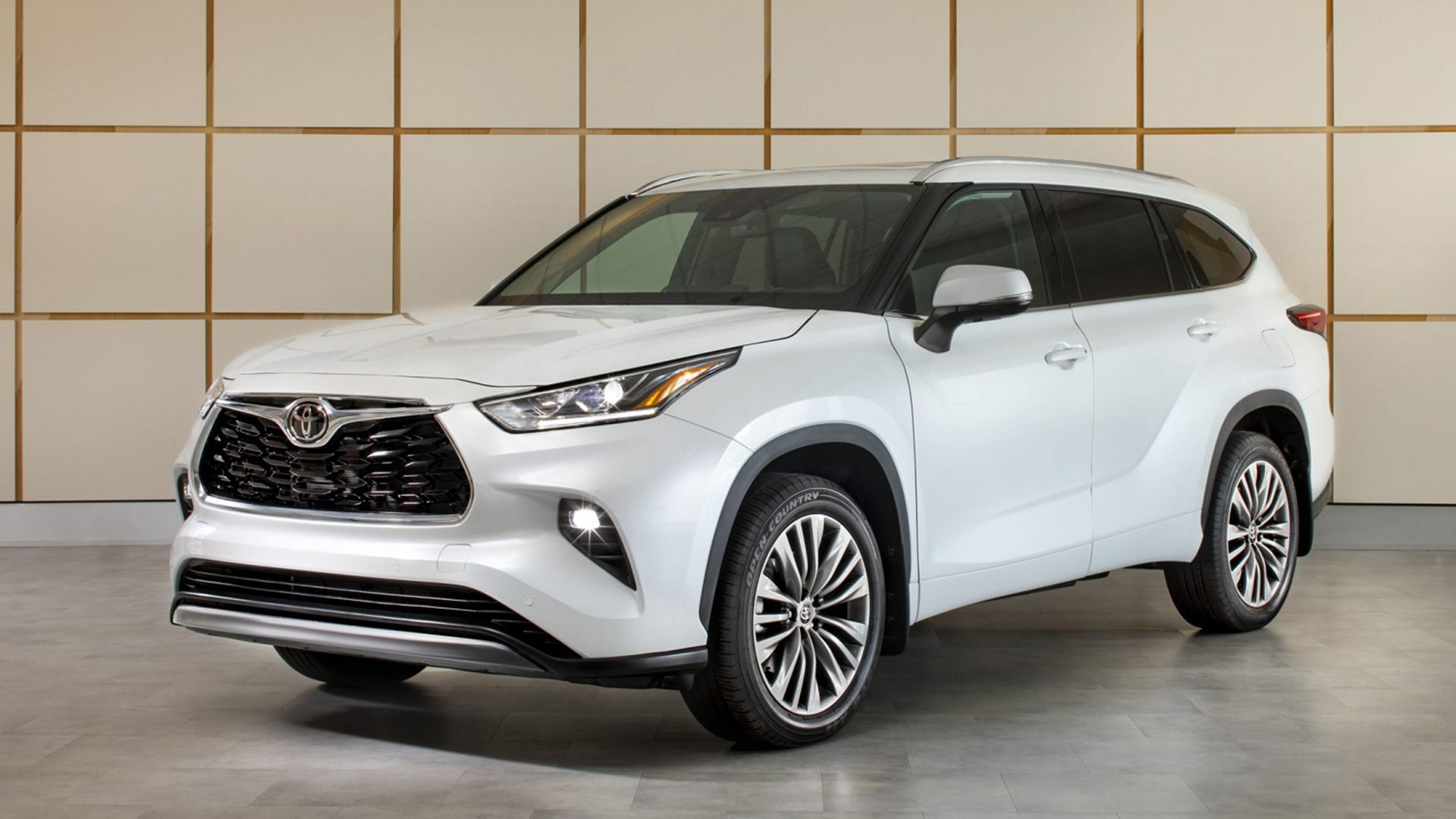 The Real Difference Between The Toyota Highlander And Grand Highlander