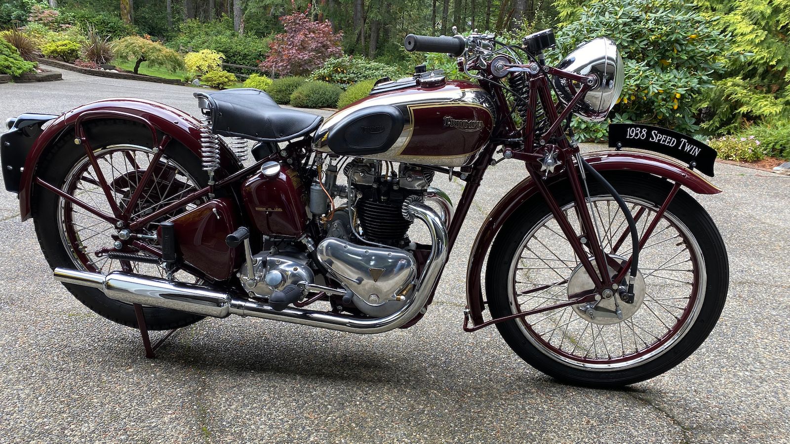 10 Classic British Motorcycles That Defined An Era