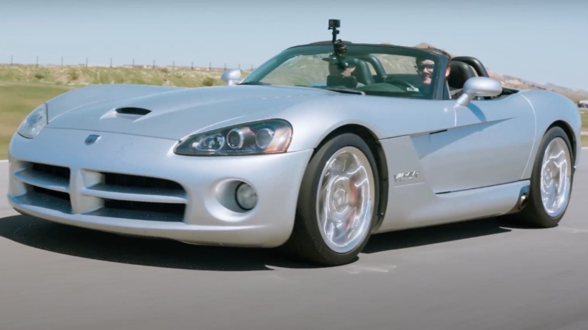 Viper SRT-10 na estrada