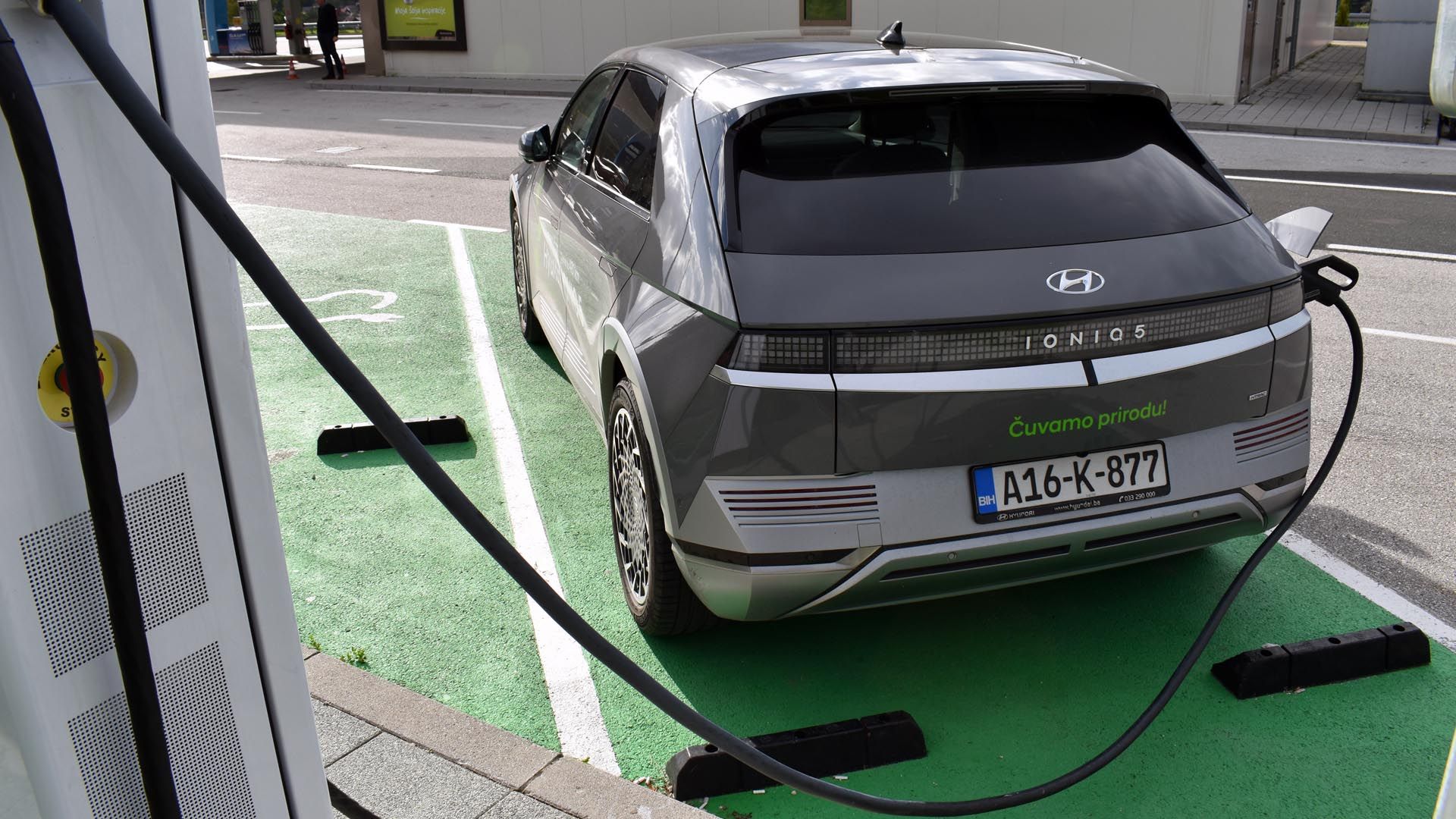 2023 Hyundai Ioniq 5 recharging