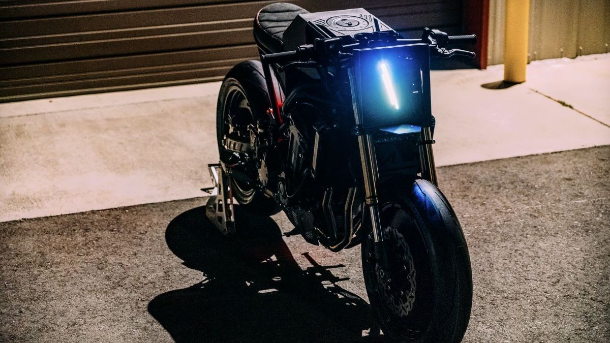 Droog Moto Horizonte