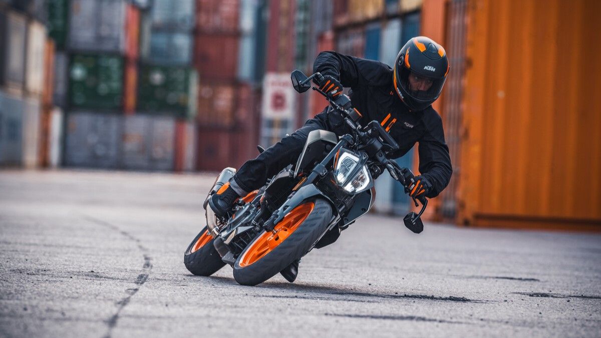 Ktm 390 online cost