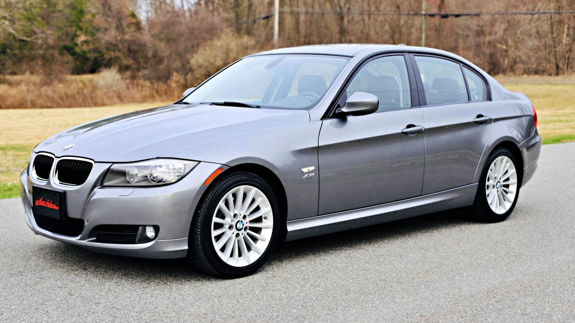 Gray 2010 BMW 328i xDrive