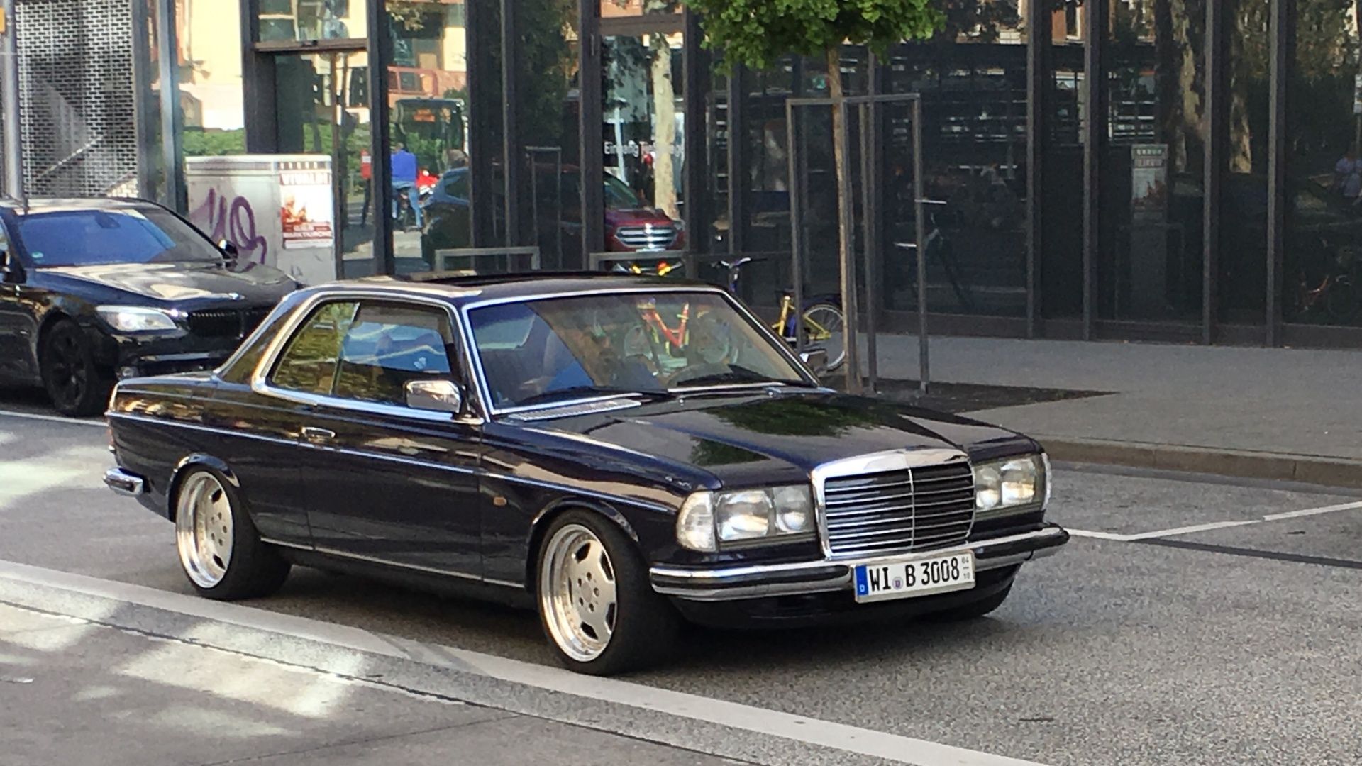 1977 Mercedes W123 Coupé/C123