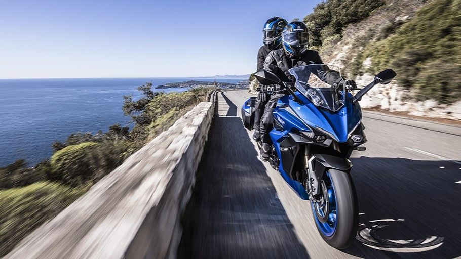 The 10 Fastest Touring Bikes Under 20,000