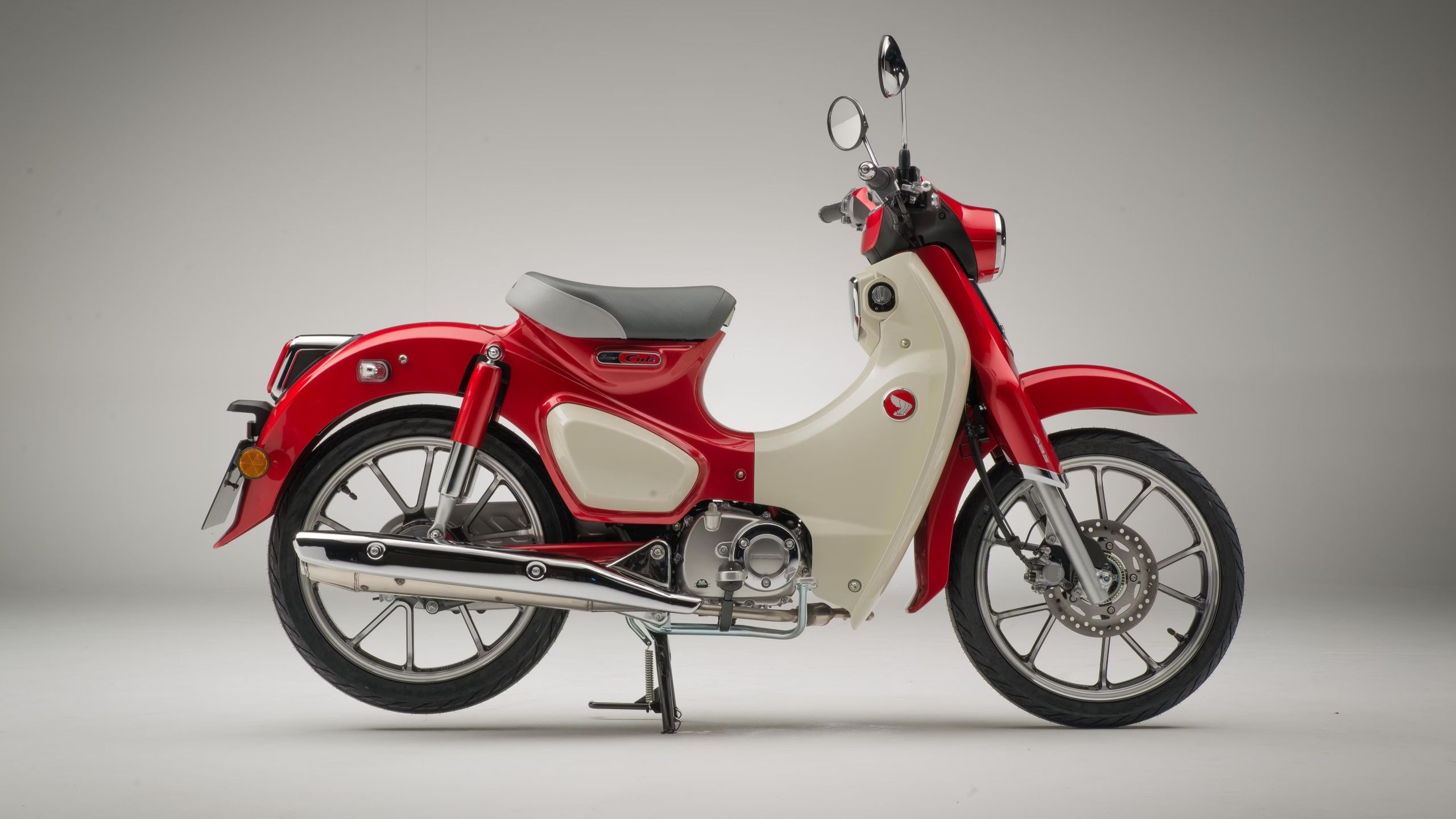 New Honda 50cc Scooters Debut With Updated Features, Colours