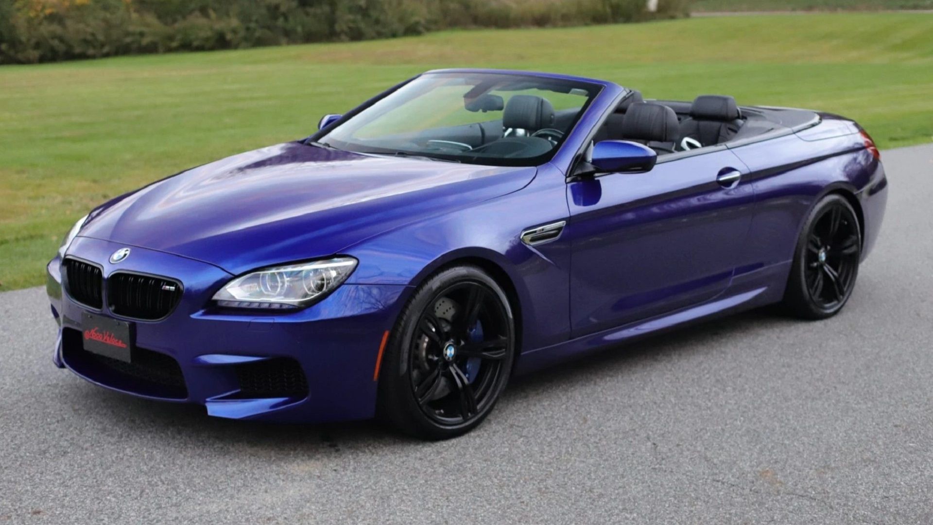 A parked 2015 BMW M6 Competition