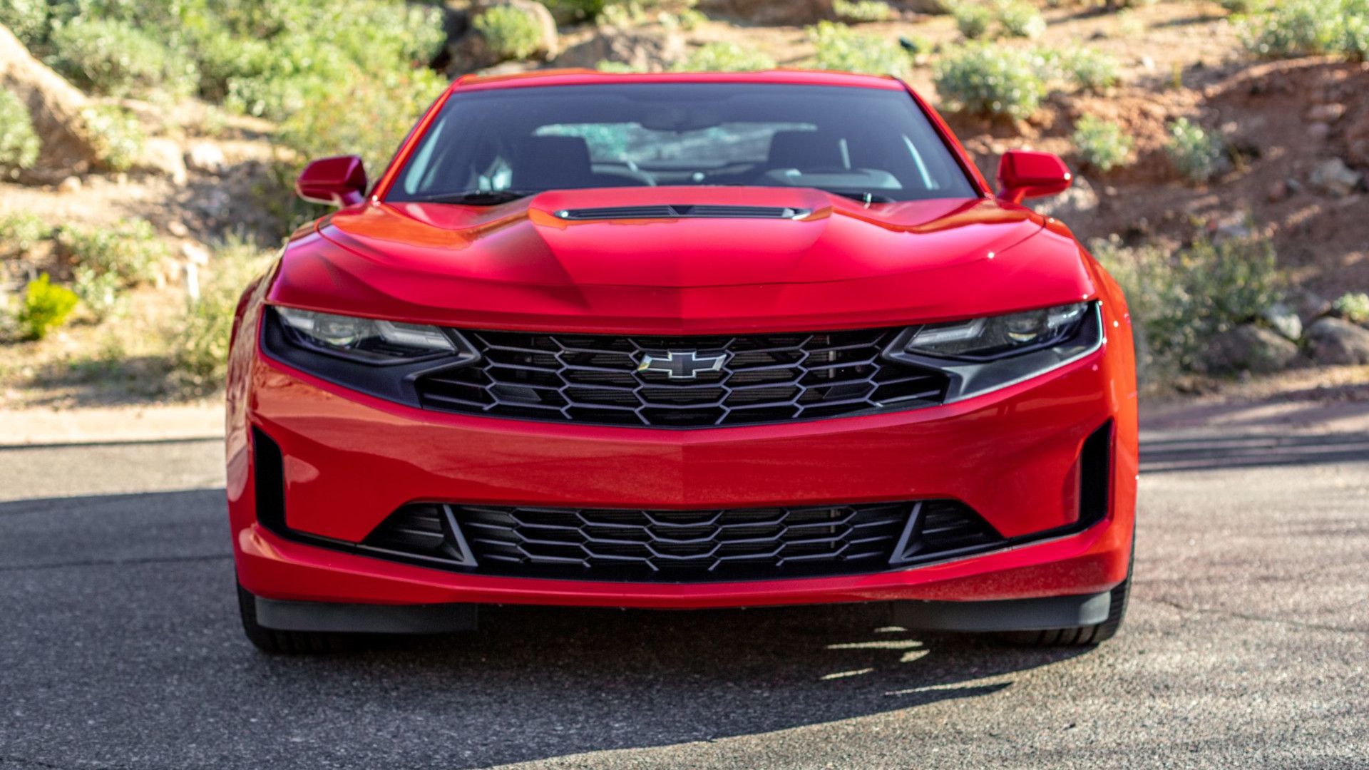 Chevrolet Camaro LT1 vermelho 2020