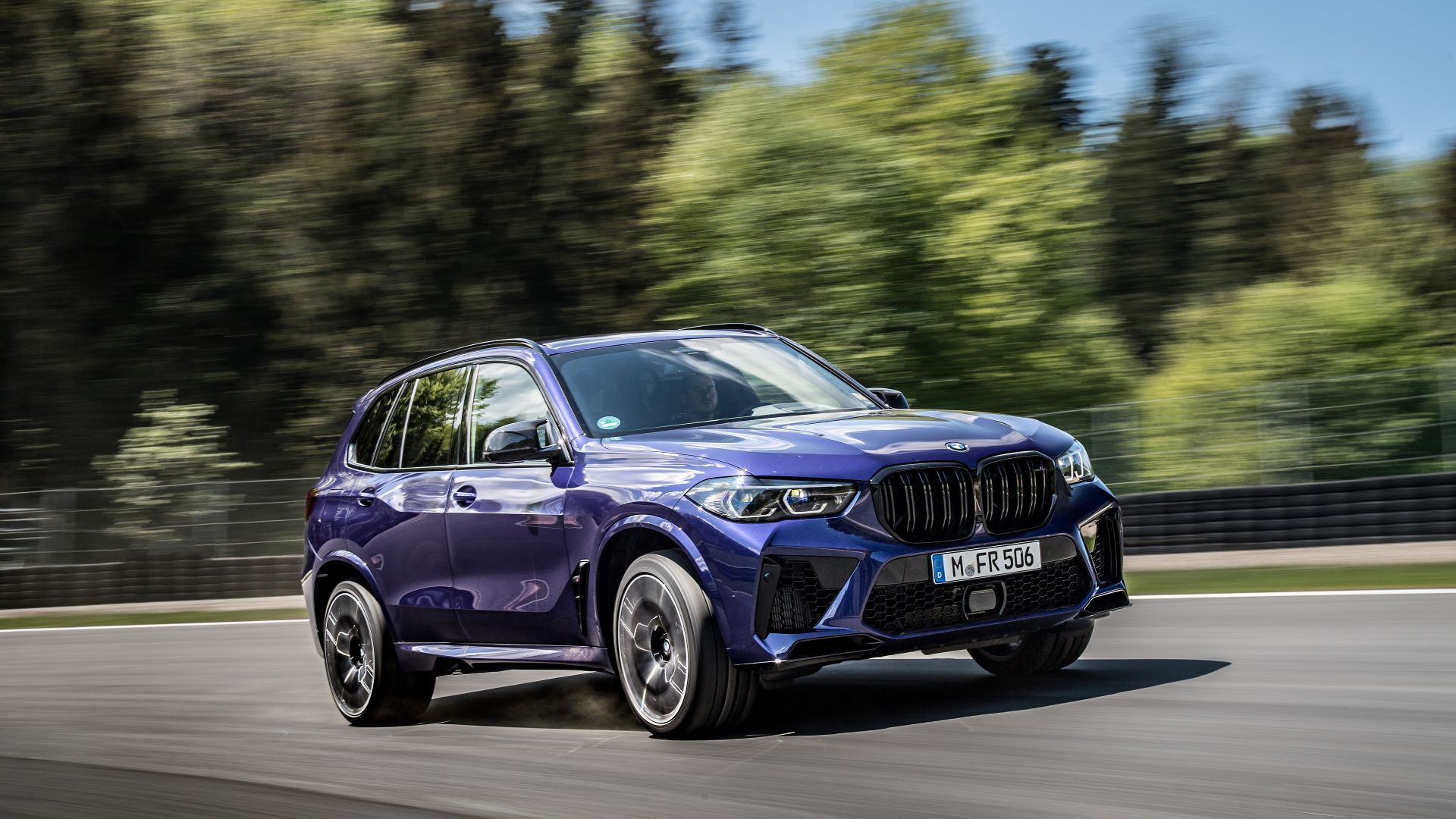 The Fastest Midsize SUVs, Ranked