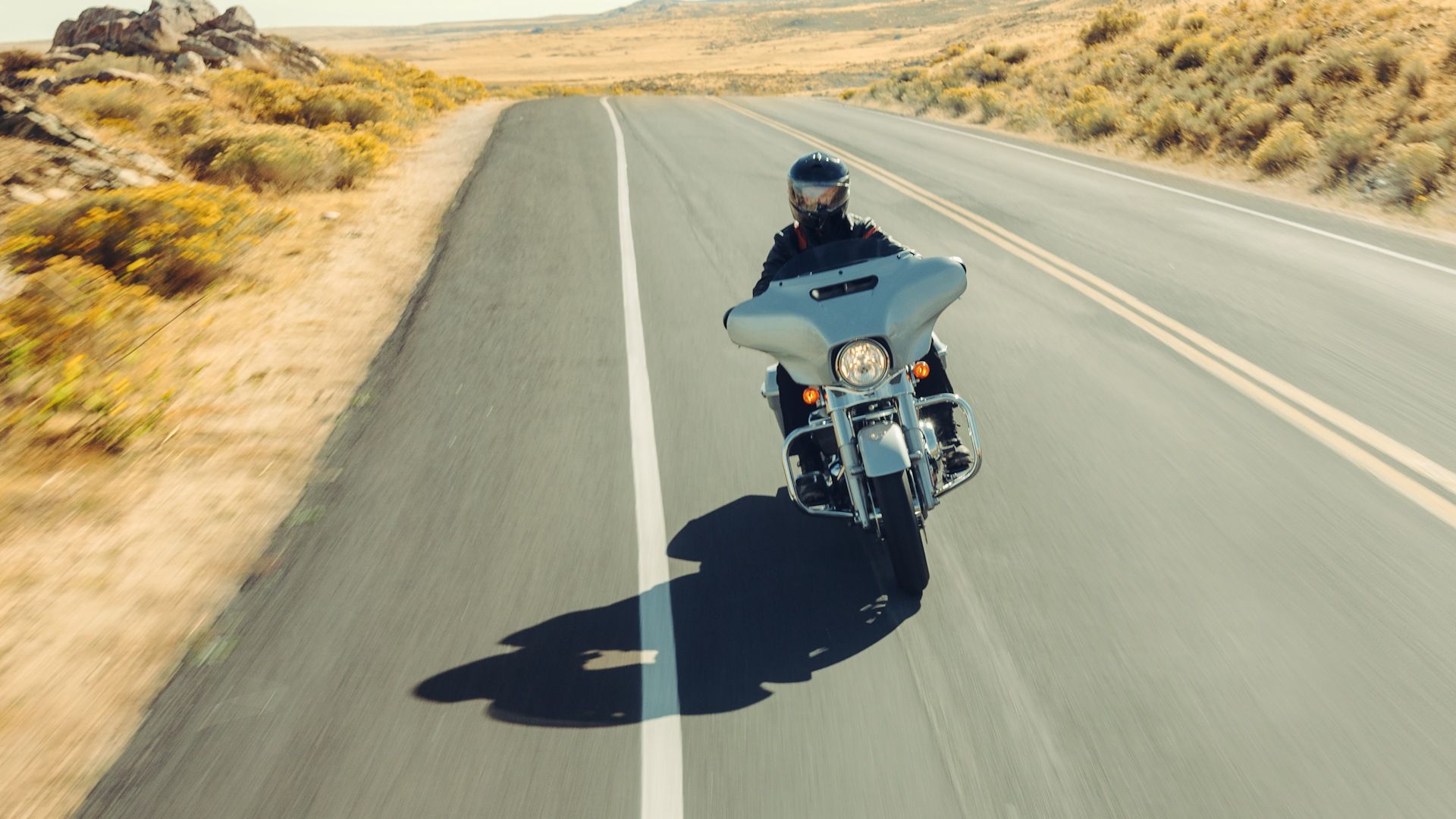 10 Reasons Why The Harley-Davidson Street Glide Is The Best Grand American  Tourer