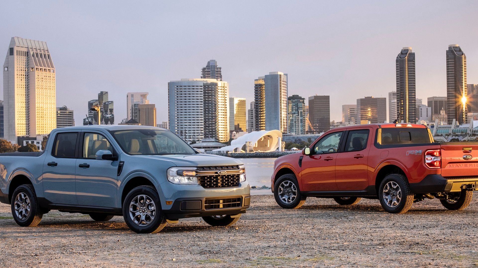 Dois Ford Mavericks